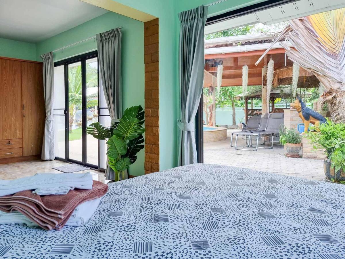 Tina'S Living Paradise - Guesthouses With Private Pool Ban Phe Dış mekan fotoğraf
